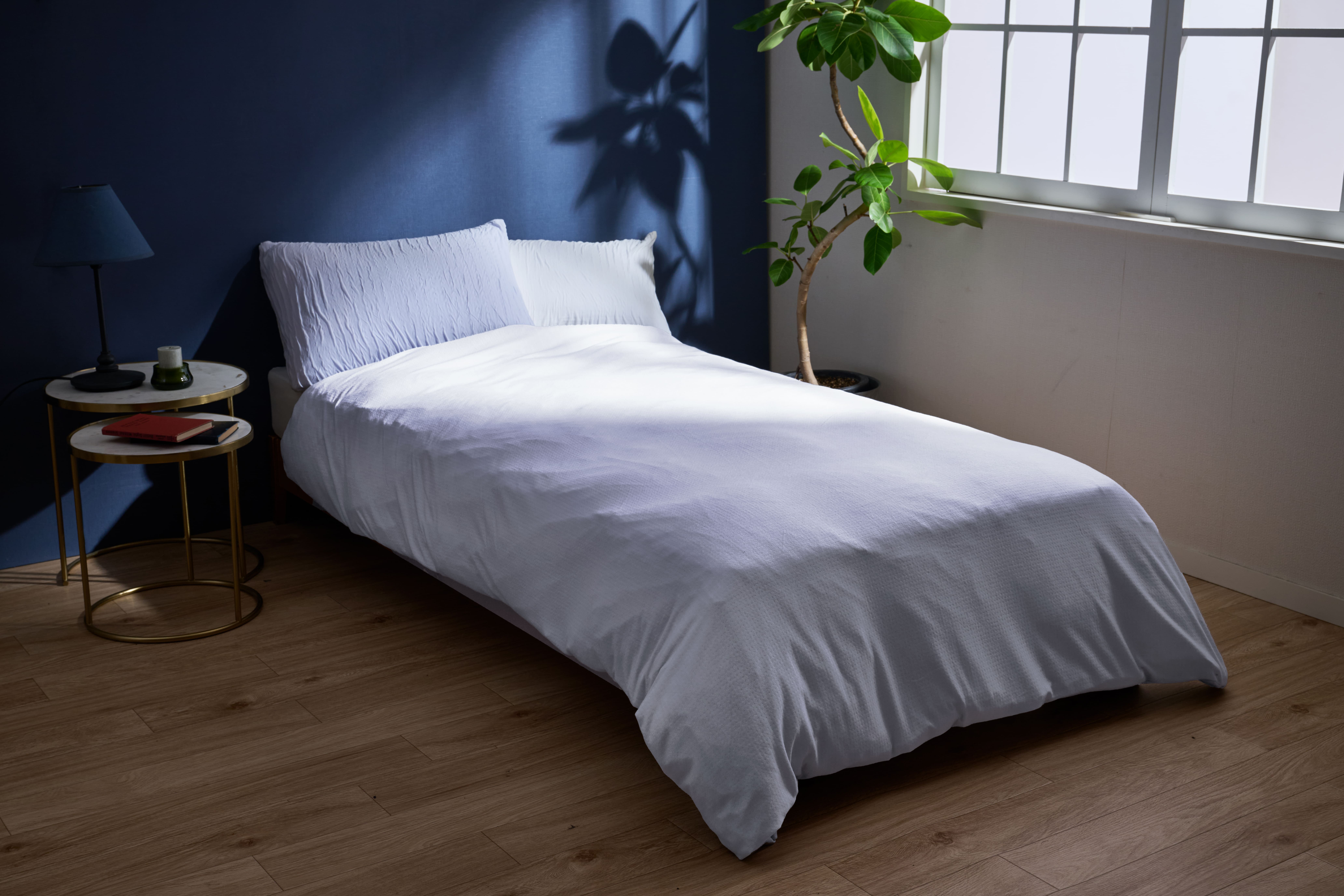 とろける羽毛ふとんPREMIUM2【ダブル】肌掛けふとん　専用カバー付き/ホワイト